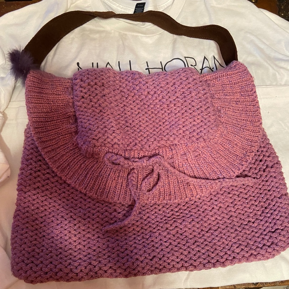 Big Buddha with dark brown suede handle!